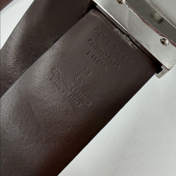 Cole Haan Reversible Men's Classic Brown Leather Belt - Picture 4 of 8